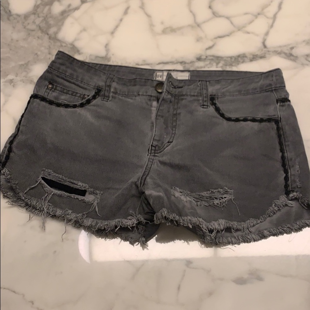 Grey shorts